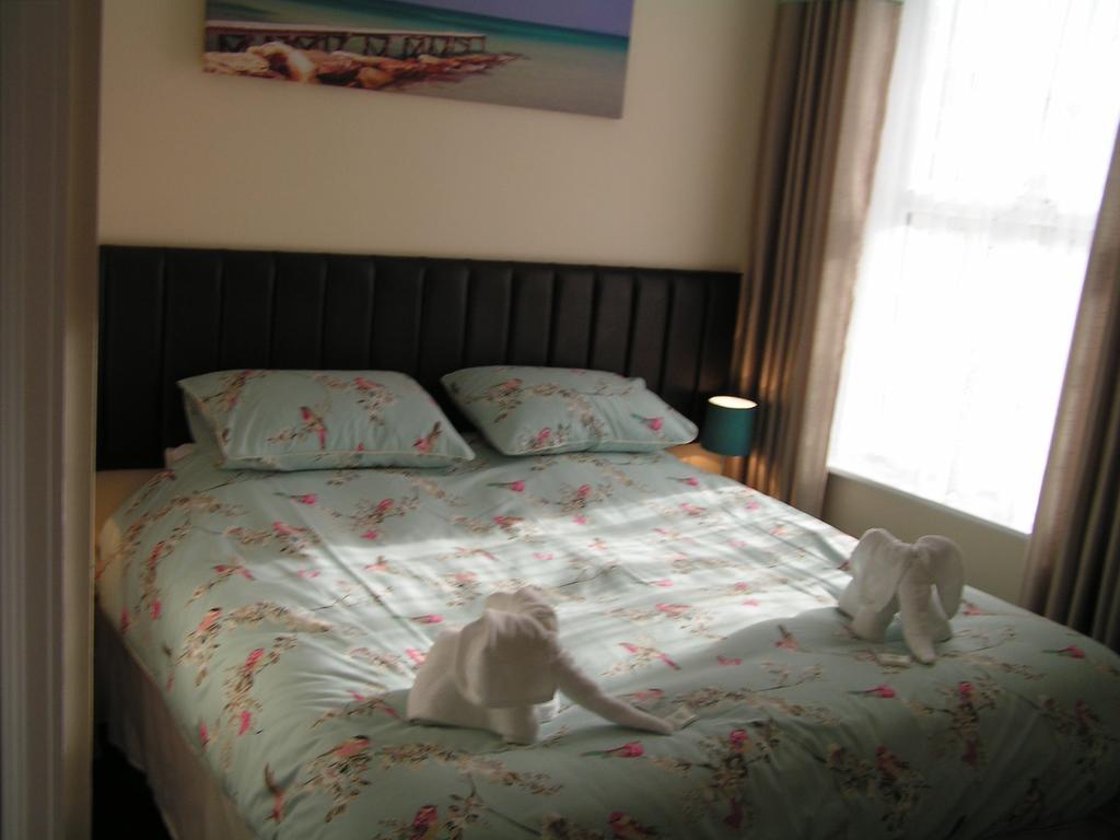 Devon Guest Houseブラックプール エクステリア 写真
